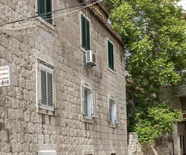 Apartament Splitstay Studio - 1 Min Walk To Diocletian'S Palace *